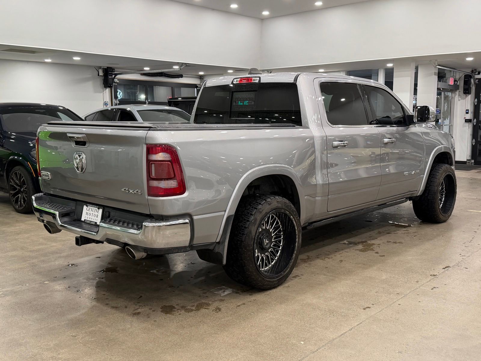 Used 2019 RAM 1500 Limited image 3