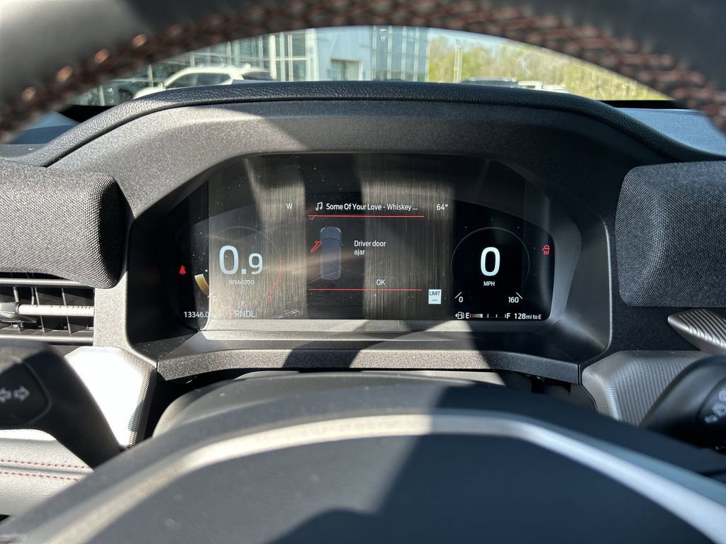 Used 2025 Ford Explorer Active w/ Active Comfort Package image 21