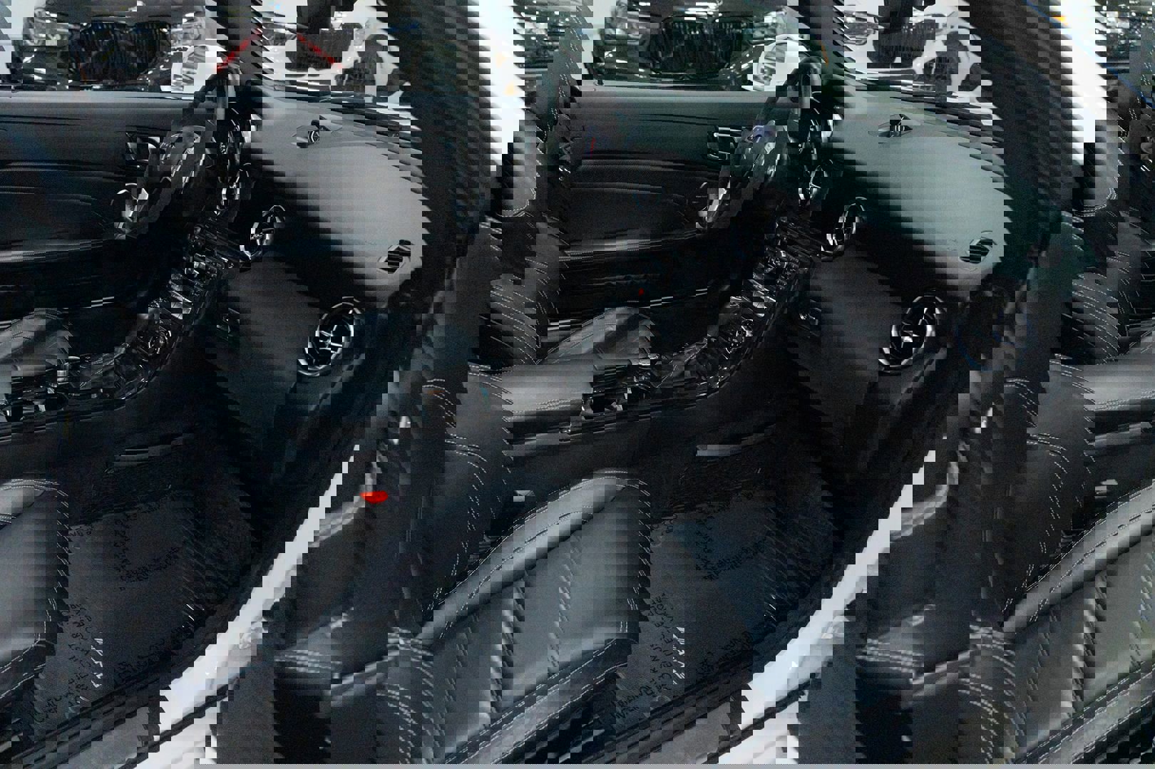 Used 2014 Mercedes-Benz SLK 55 AMG image 30