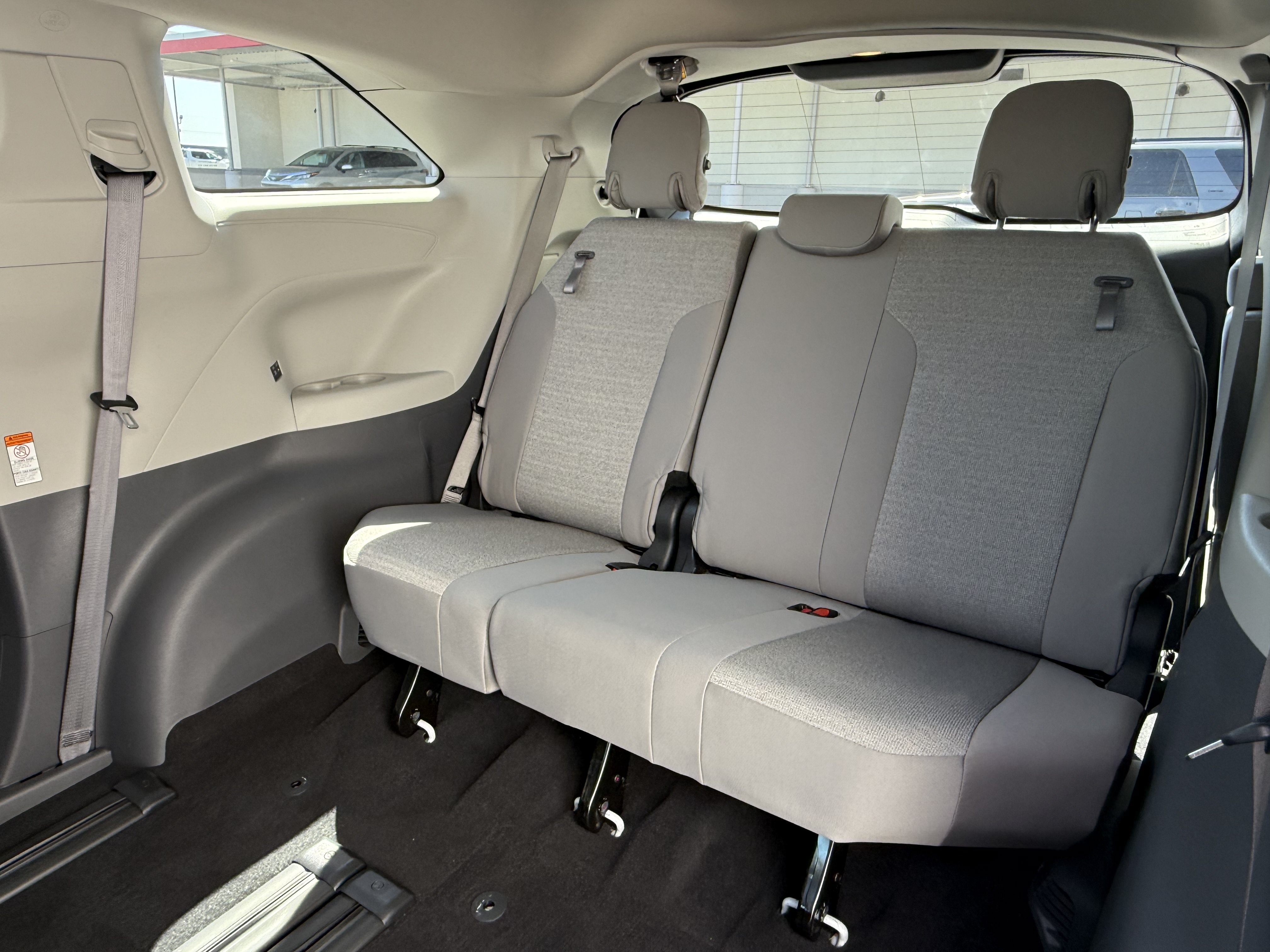 Certified 2024 Toyota Sienna LE w/ LE Plus Package AWD/4WD image 6