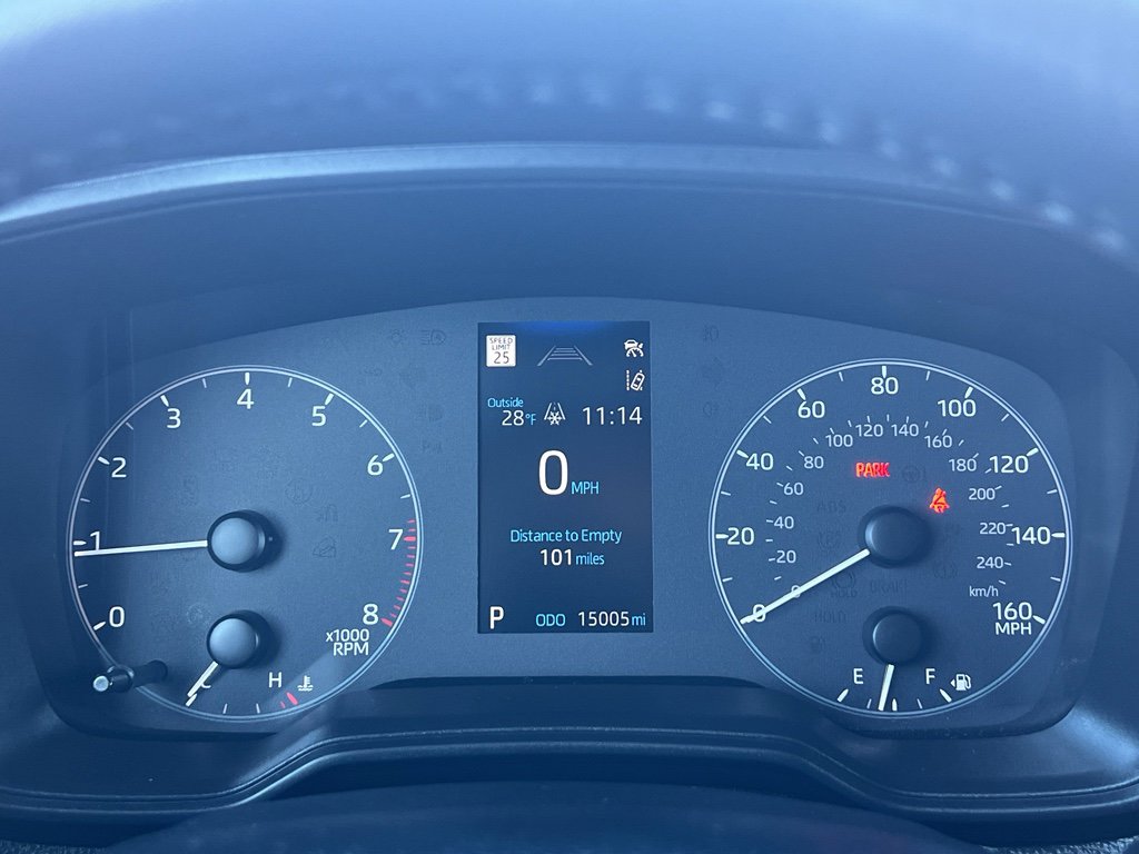 Used 2024 Toyota Corolla Cross LE image 29