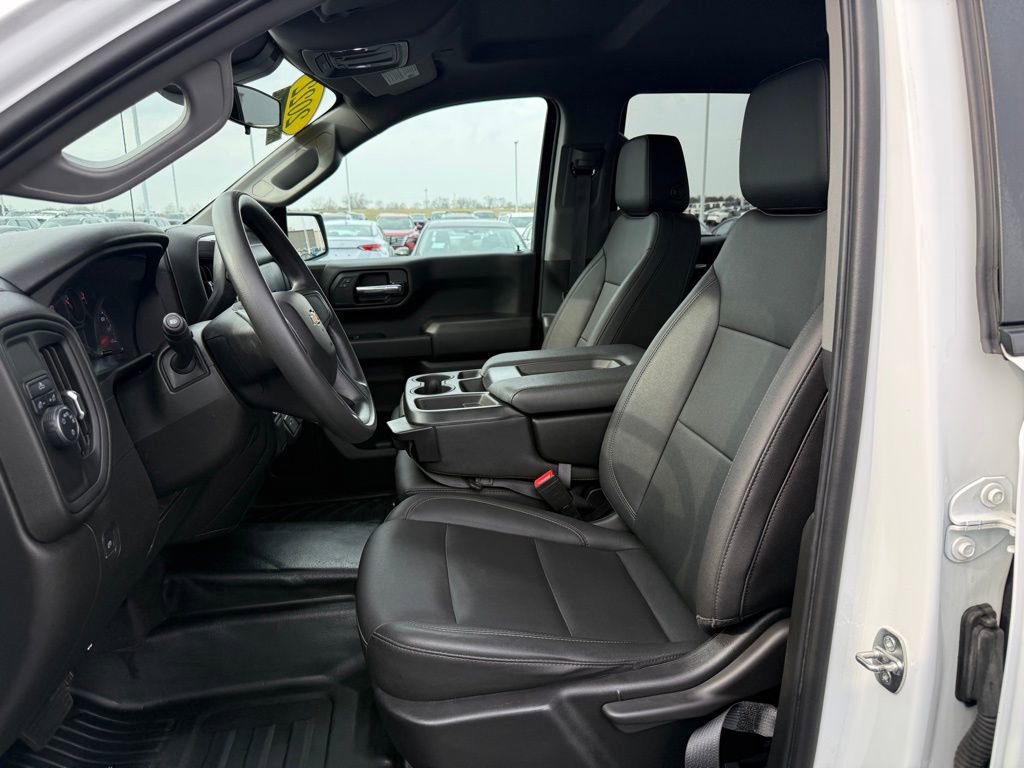 Used 2022 Chevrolet Silverado 1500 W/T w/ WT Value Package image 5