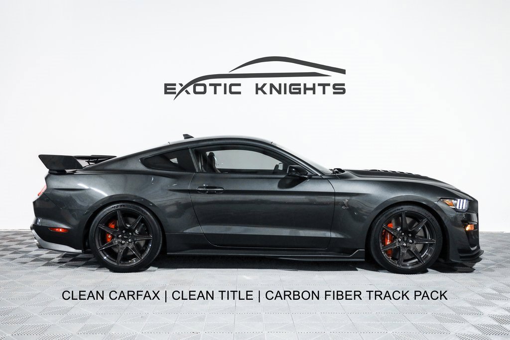 Used 2020 Ford Mustang Shelby GT500 w/ Carbon Fiber Track Pack image 1
