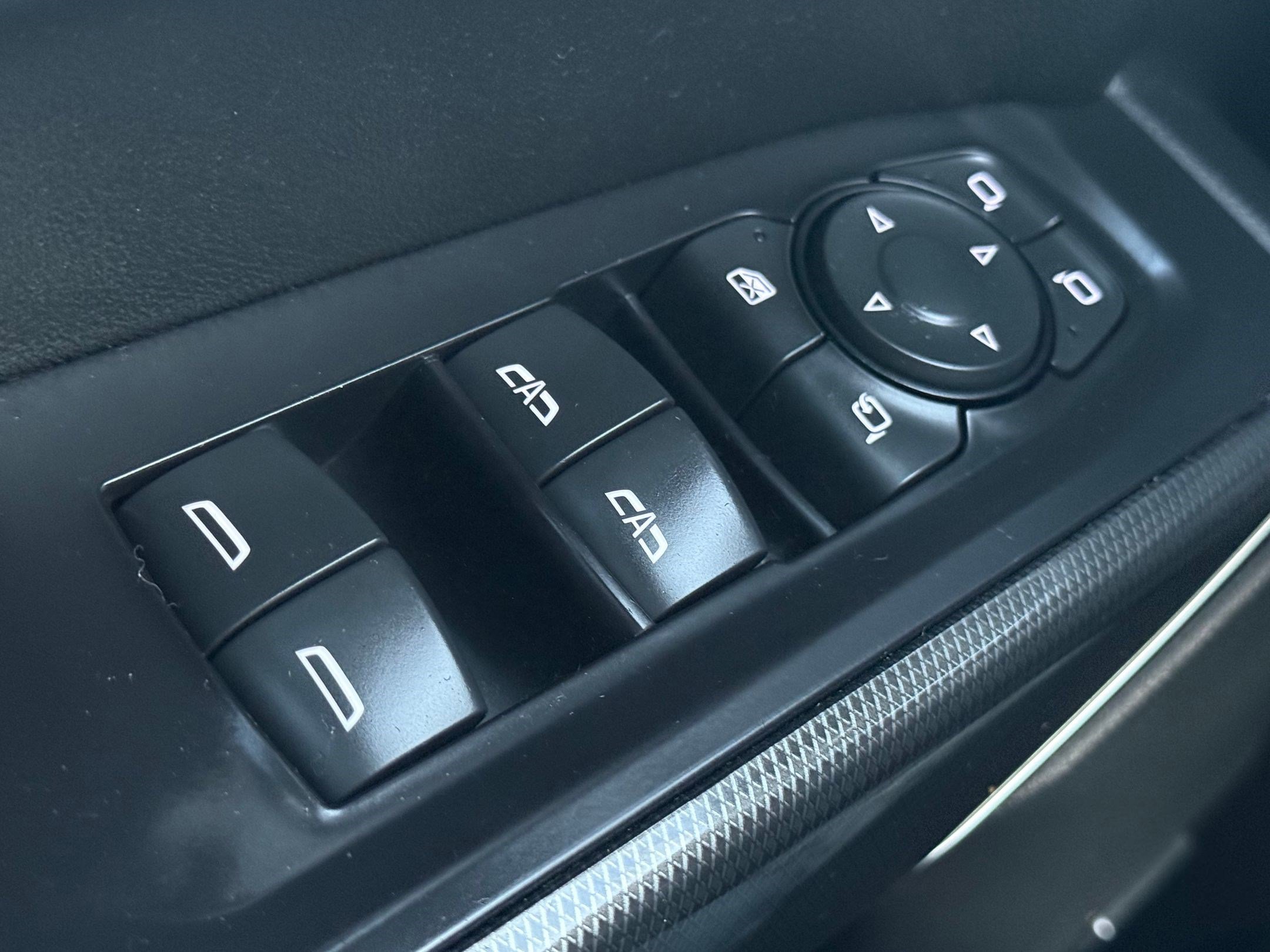 Used 2021 GMC Sierra 1500 AT4 w/ AT4 Value Package image 13