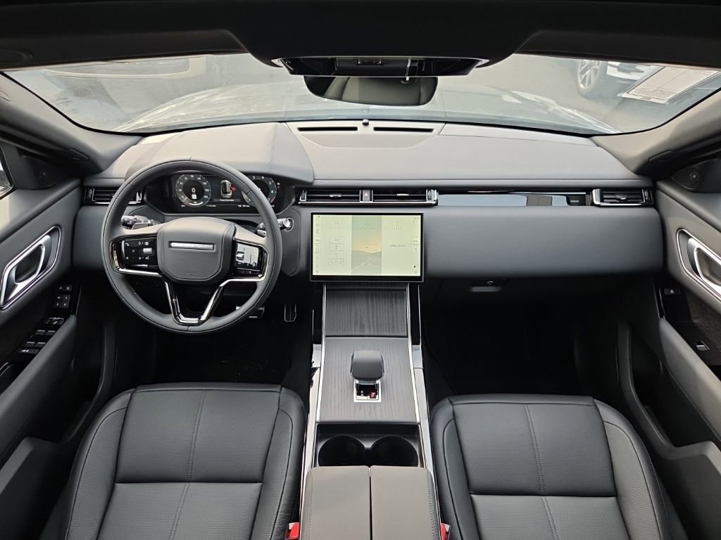 New 2026 Land Rover Range Rover Velar Dynamic SE image 22