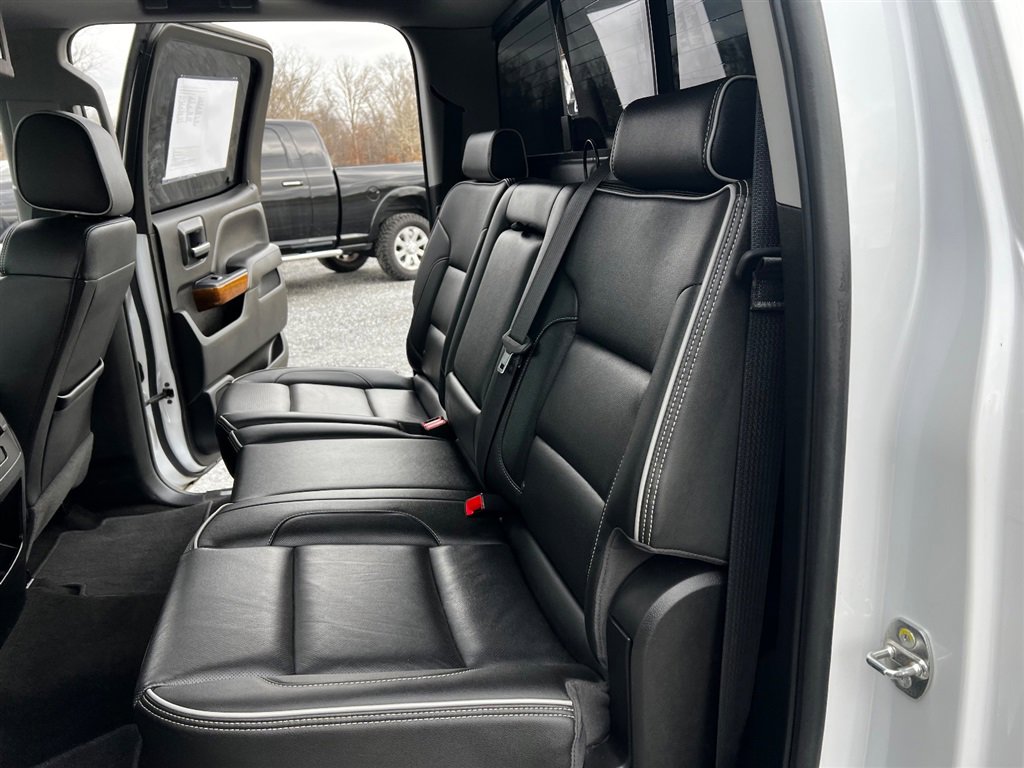 Used 2018 Chevrolet Silverado 2500 High Country w/ Duramax Plus Package image 29