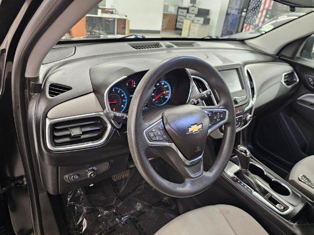 Used 2018 Chevrolet Equinox LS FWD image 13