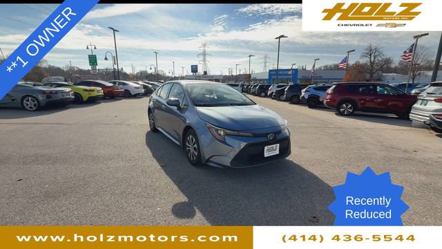 Used 2020 Toyota Corolla LE image 2