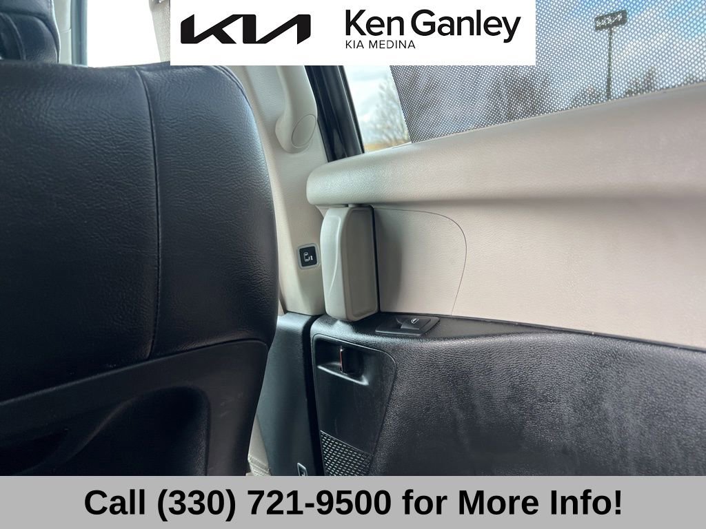 Used 2018 Chrysler Pacifica Touring-L w/ Premium Audio Group image 47