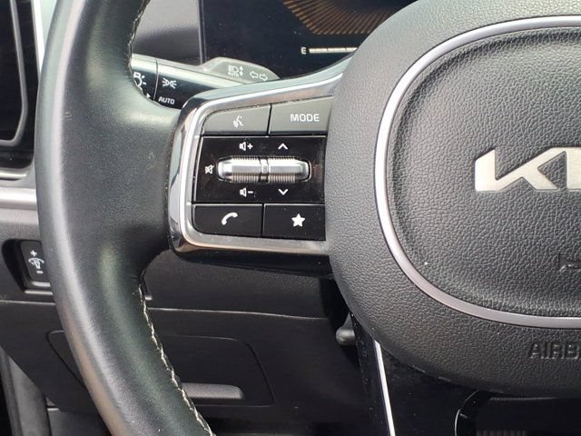 Used 2024 Kia Sorento S AWD/4WD image 19