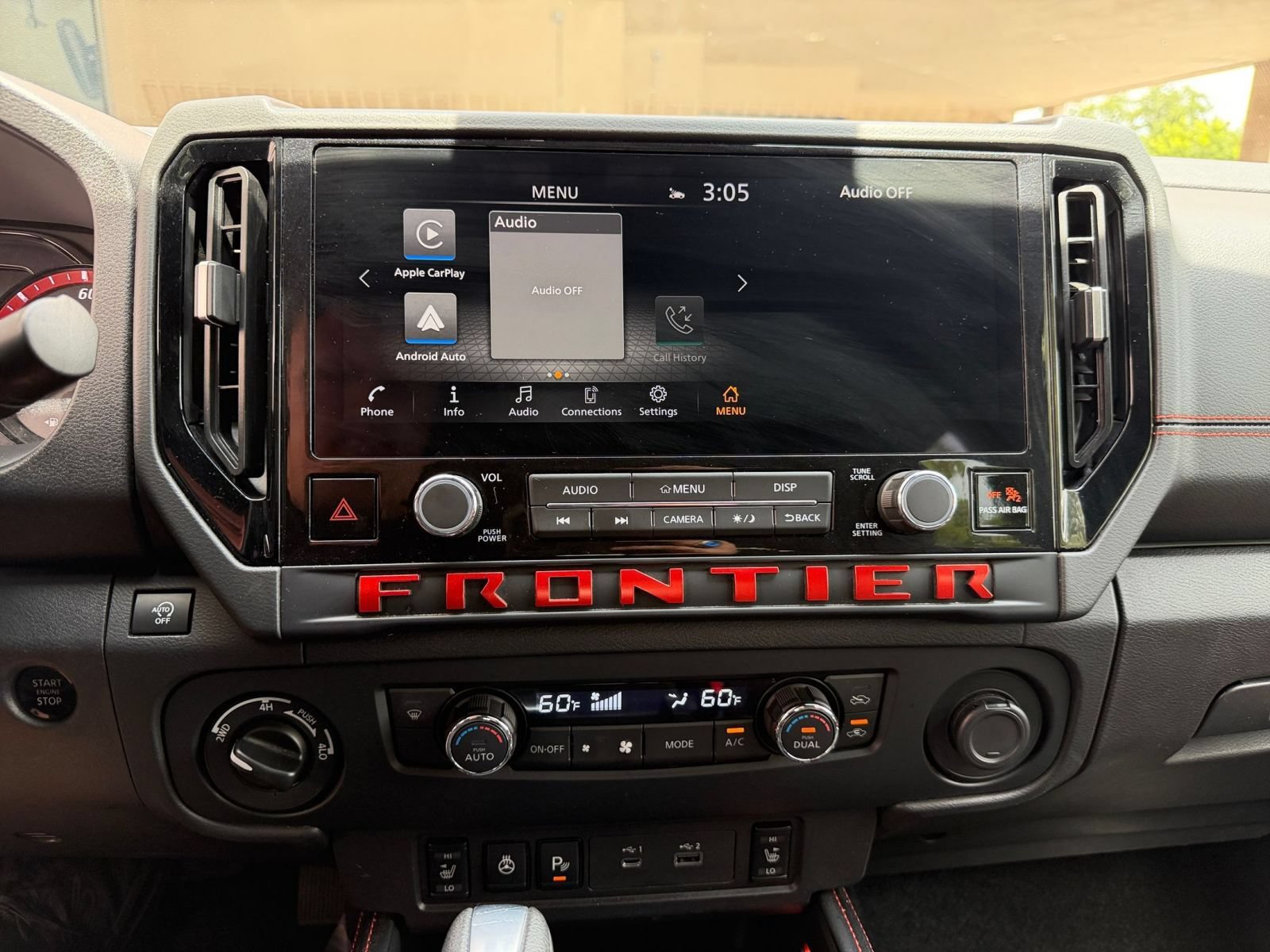 Used 2026 Nissan Frontier PRO-4X AWD/4WD image 17