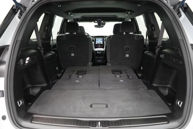 Used 2024 Jeep Grand Cherokee L Laredo w/ Trailer Tow Package AWD/4WD image 46
