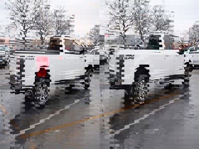 Certified 2021 Ford F350 Lariat w/ Lariat Value Package image 7
