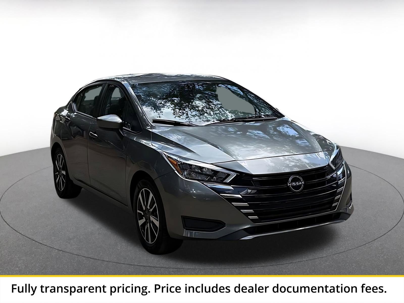 Used 2025 Nissan Versa SV FWD image 1