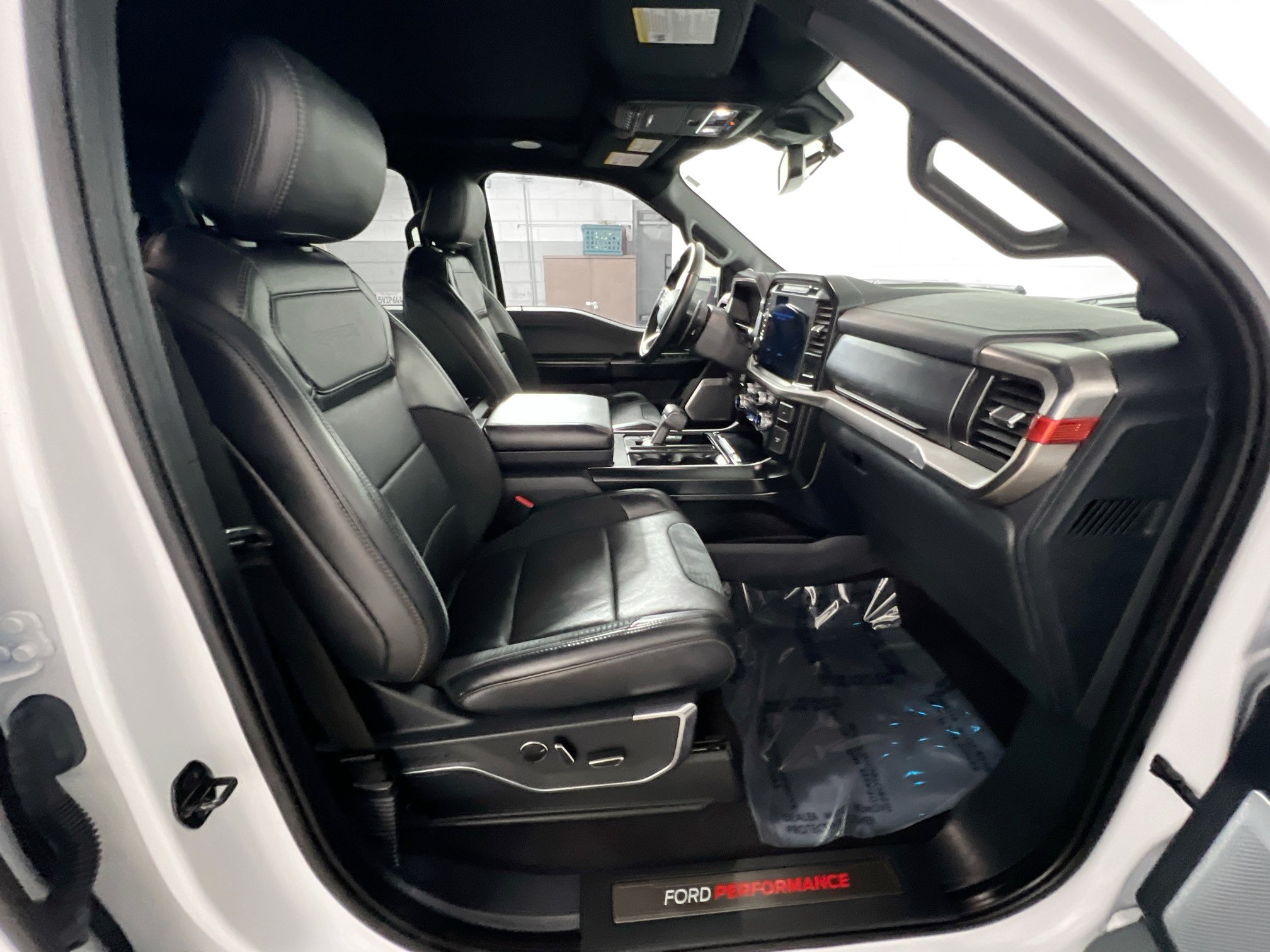 Used 2023 Ford F150 Raptor w/ Raptor 37 Performance Package AWD/4WD image 30