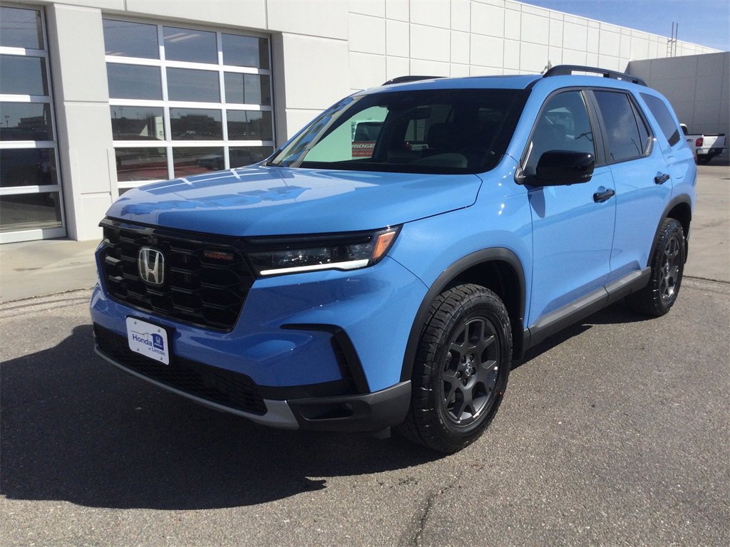 New 2025 Honda Pilot TrailSport image 9