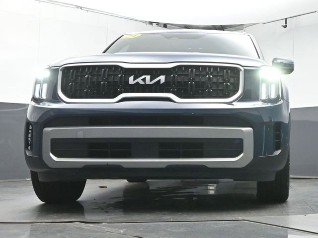 Used 2023 Kia Telluride EX image 36
