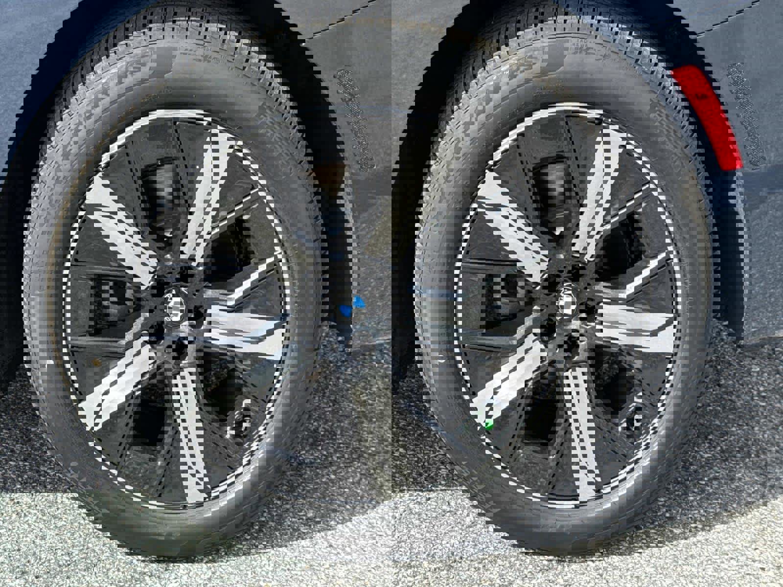 New 2026 BMW iX xDrive45 image 12