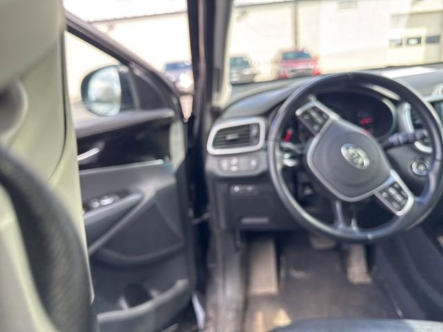 Used 2020 Kia Sorento EX AWD/4WD image 11