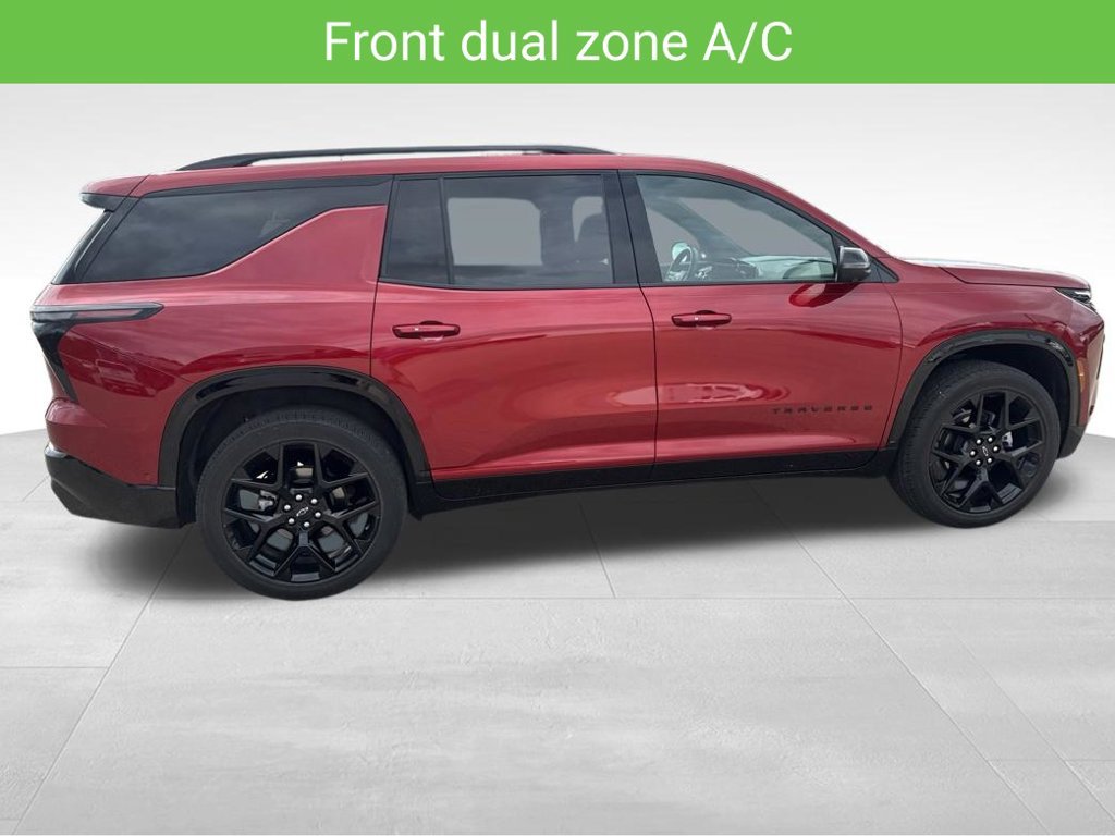 Used 2024 Chevrolet Traverse RS FWD image 14