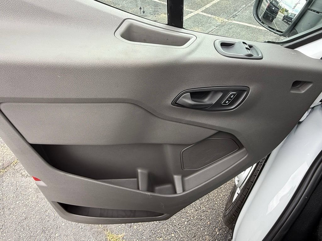 New 2026 Ford Transit 250 Low Roof AWD image 13