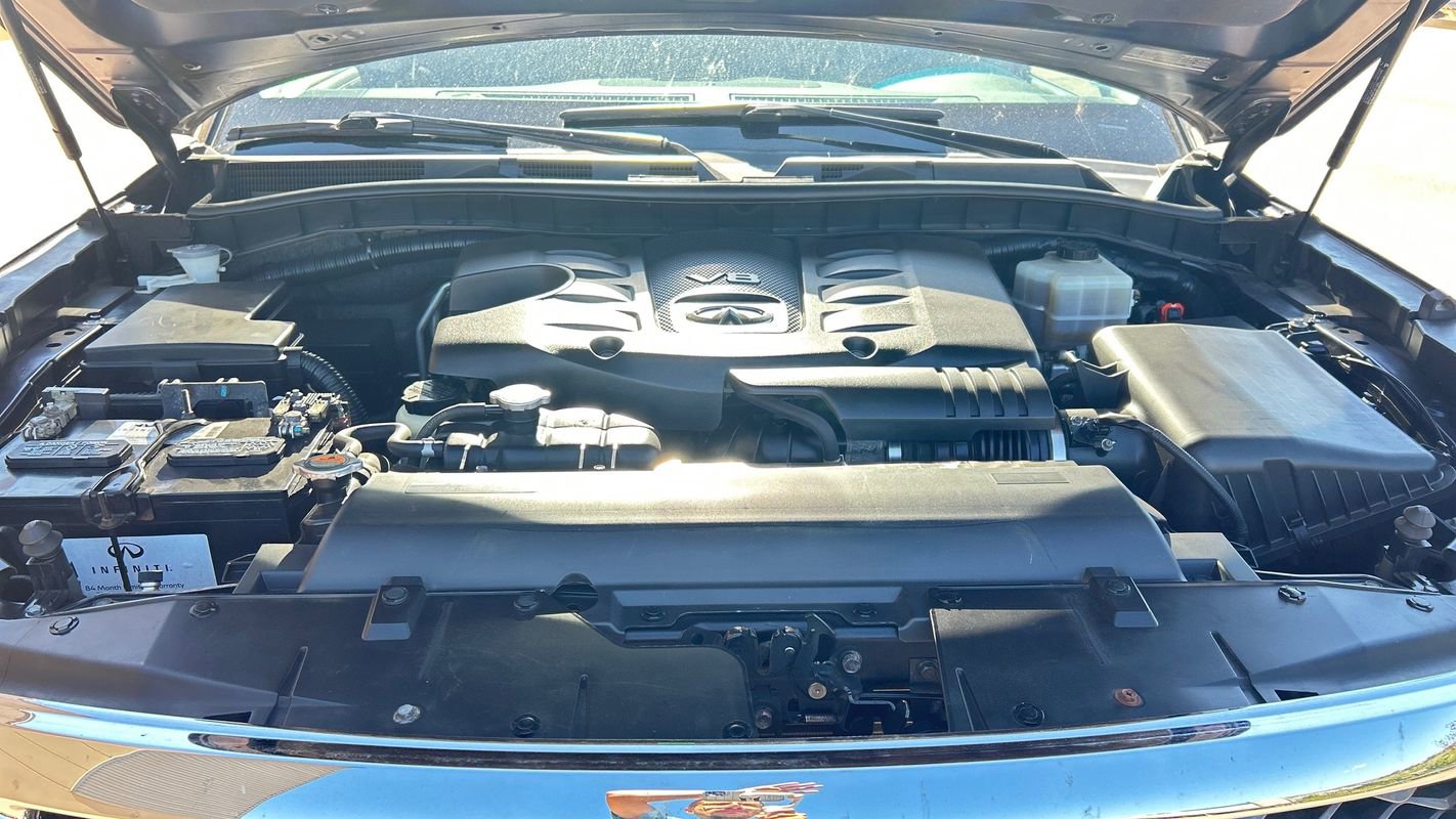 Used 2016 INFINITI QX80 4WD w/ Deluxe Technology Package image 11