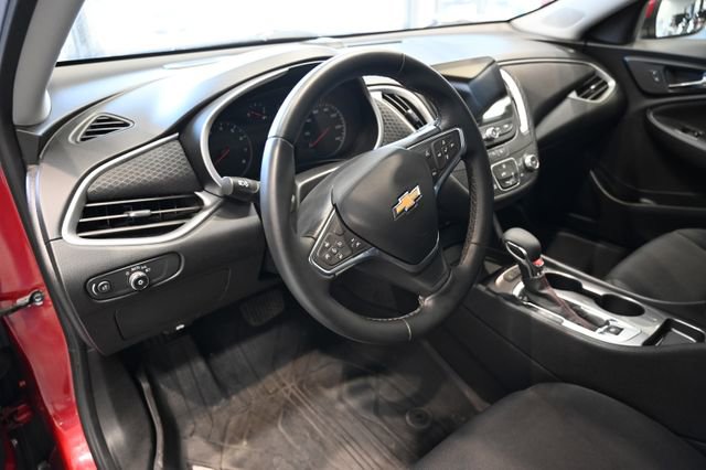 Used 2024 Chevrolet Malibu RS w/ LPO, Floor Liner Package image 19