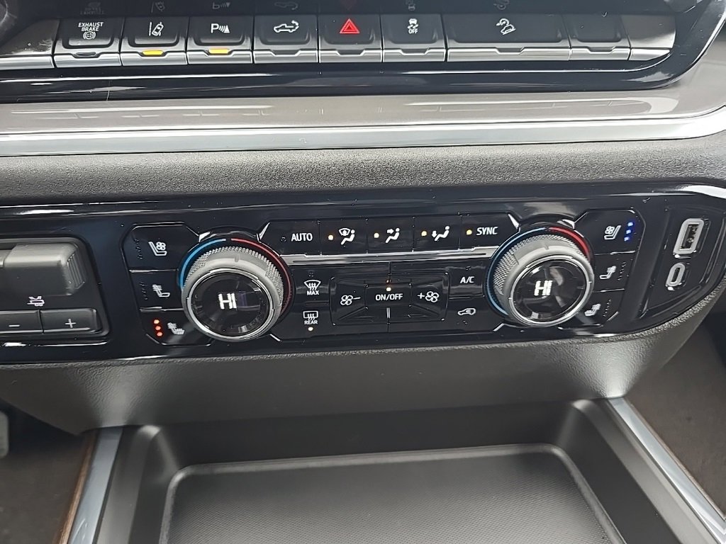 New 2025 Chevrolet Silverado 2500 High Country w/ High Country Premium Package image 13