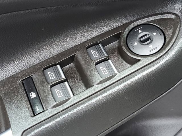 Used 2017 Ford C-MAX Energi SE w/ Equipment Group 402A image 23