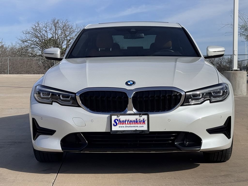 Used 2022 BMW 330e w/ Convenience Package RWD image 7