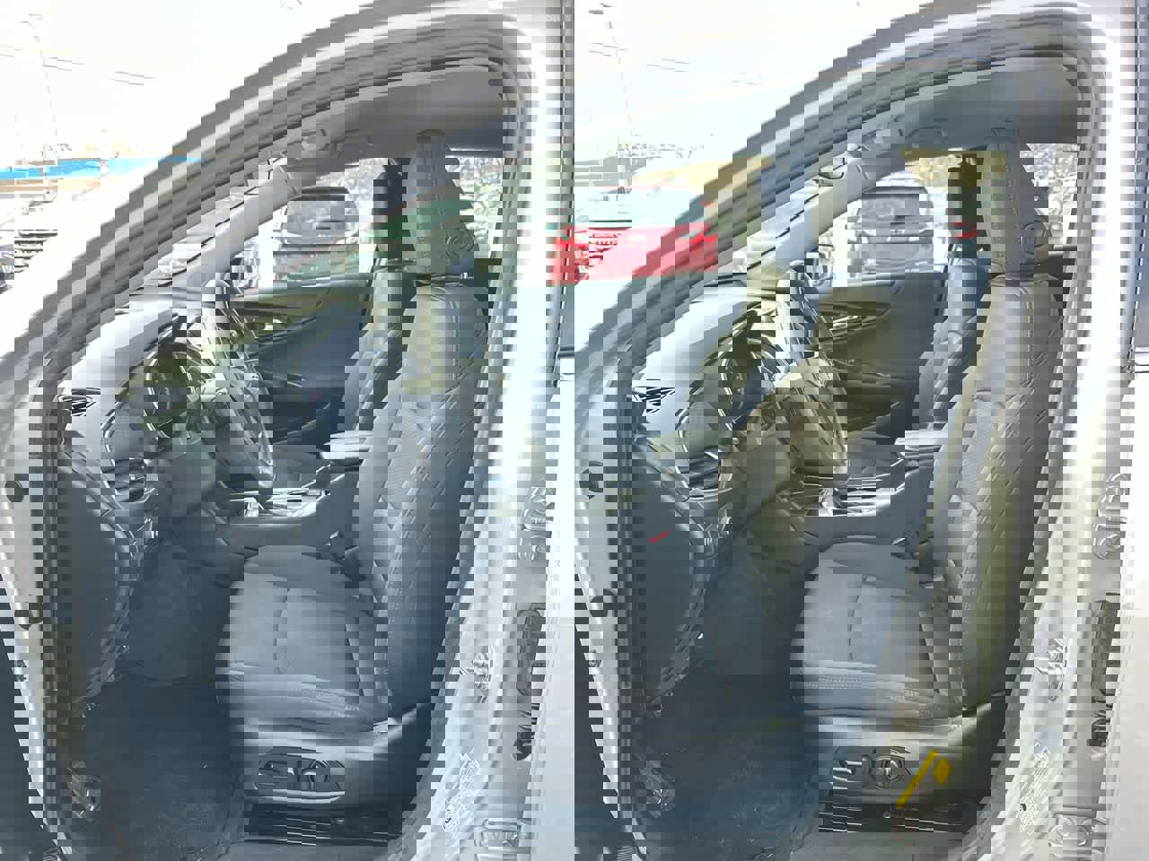 Used 2020 Chevrolet Malibu LT image 21