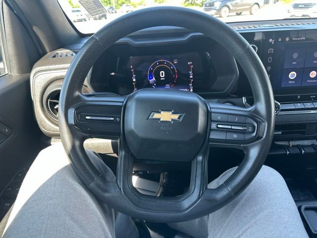 Used 2023 Chevrolet Colorado W/T RWD image 31