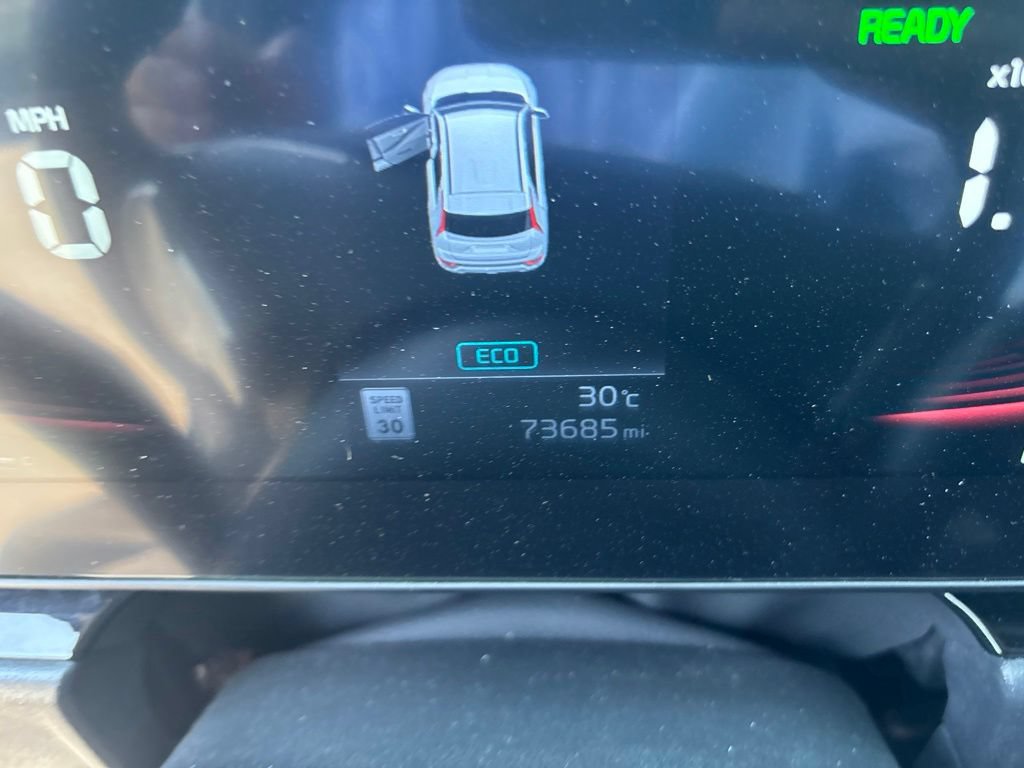 Used 2023 Kia Niro EX FWD image 22
