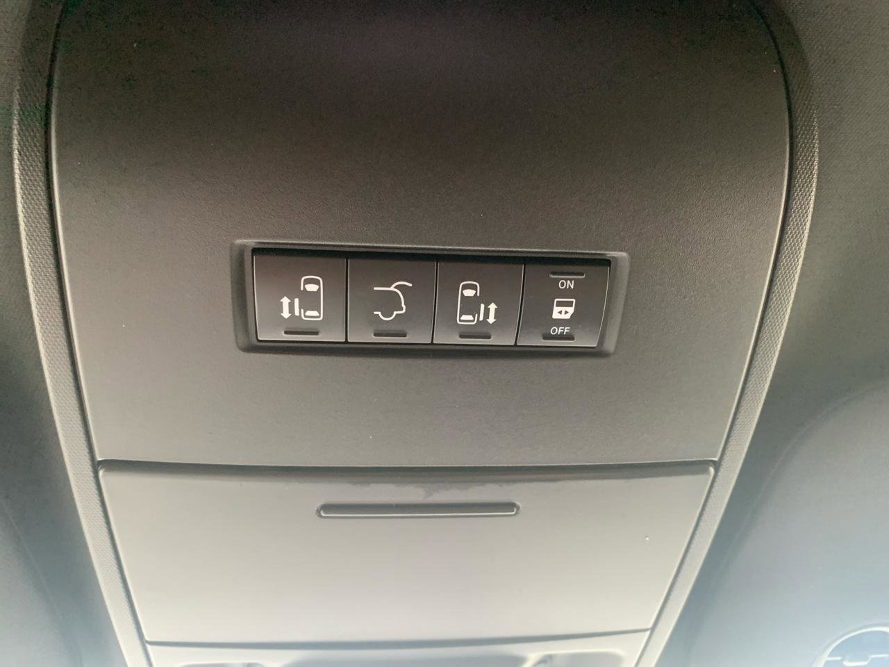 Used 2018 Dodge Grand Caravan GT FWD image 22