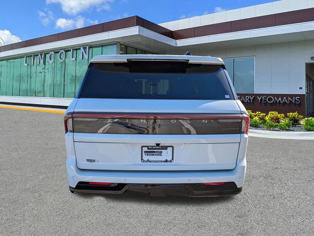 New 2026 Lincoln Navigator L Reserve w/ Jet Appearance Package image 5