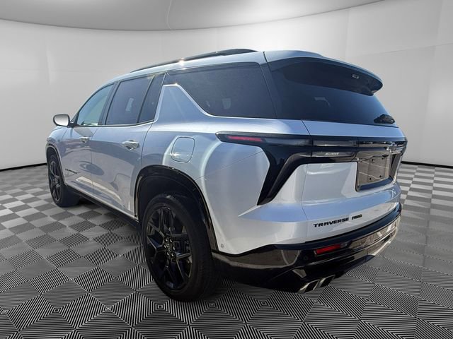 Used 2025 Chevrolet Traverse RS AWD/4WD image 2