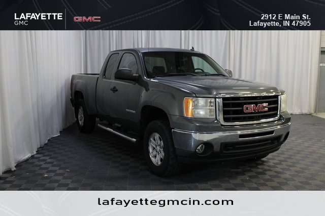 Used 2011 GMC Sierra 1500 SLE w/ Power Tech Package image 1