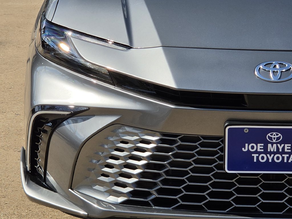 New 2026 Toyota Camry XSE FWD image 5