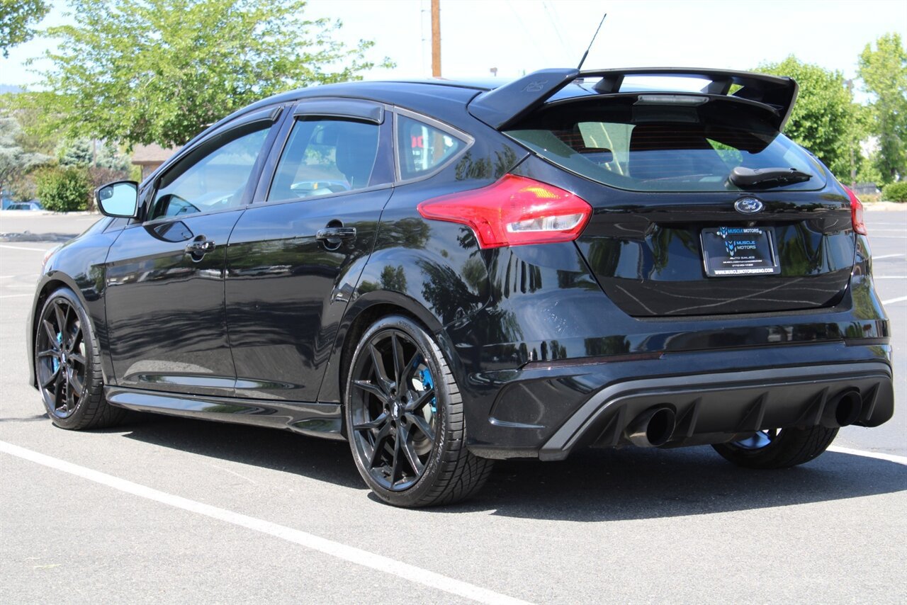 Used 2016 Ford Focus RS AWD/4WD image 8