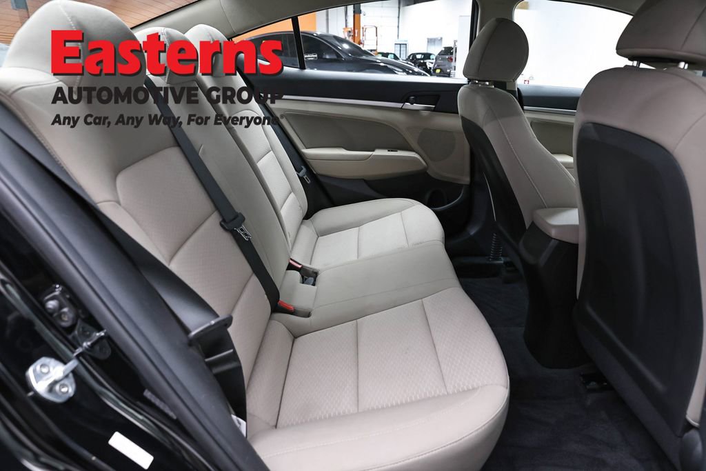 Used 2020 Hyundai Elantra SEL w/ Cargo Package (C1) FWD image 24