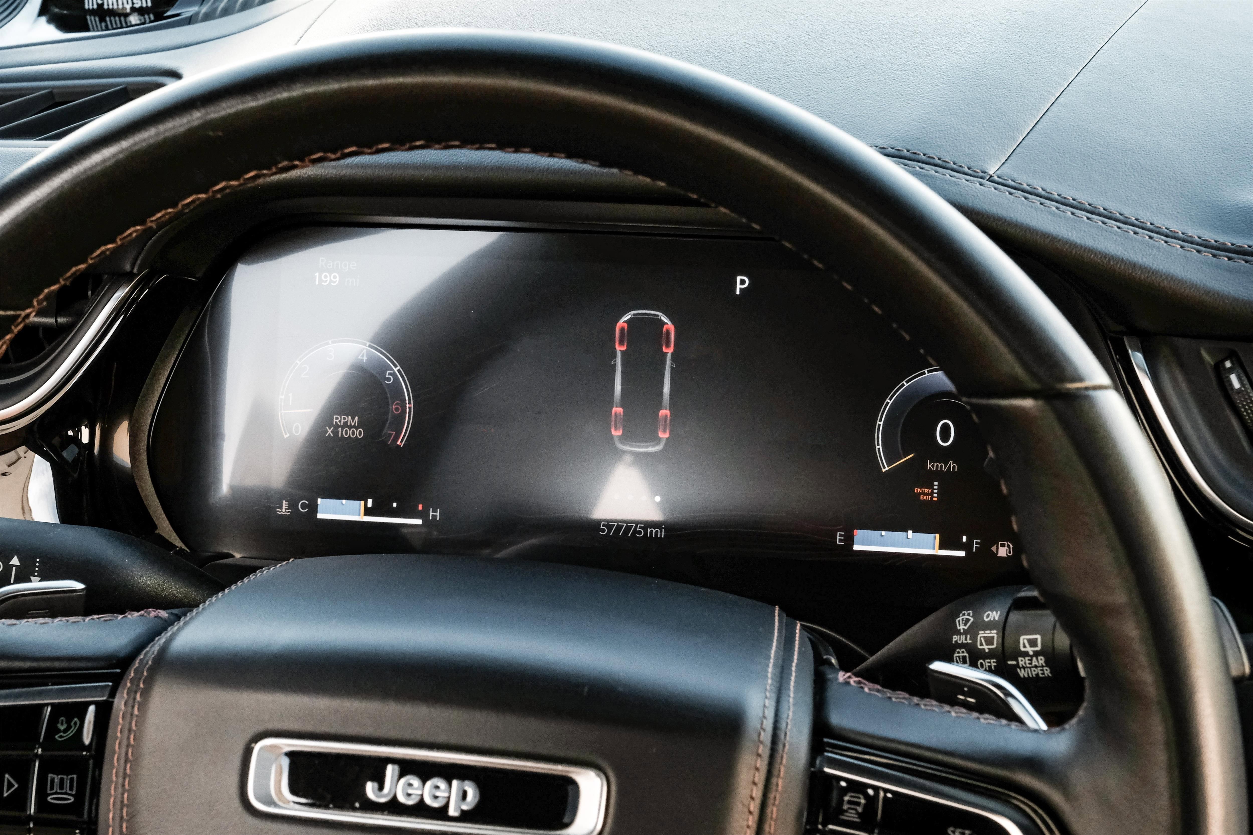 Used 2022 Jeep Grand Cherokee L Summit image 18