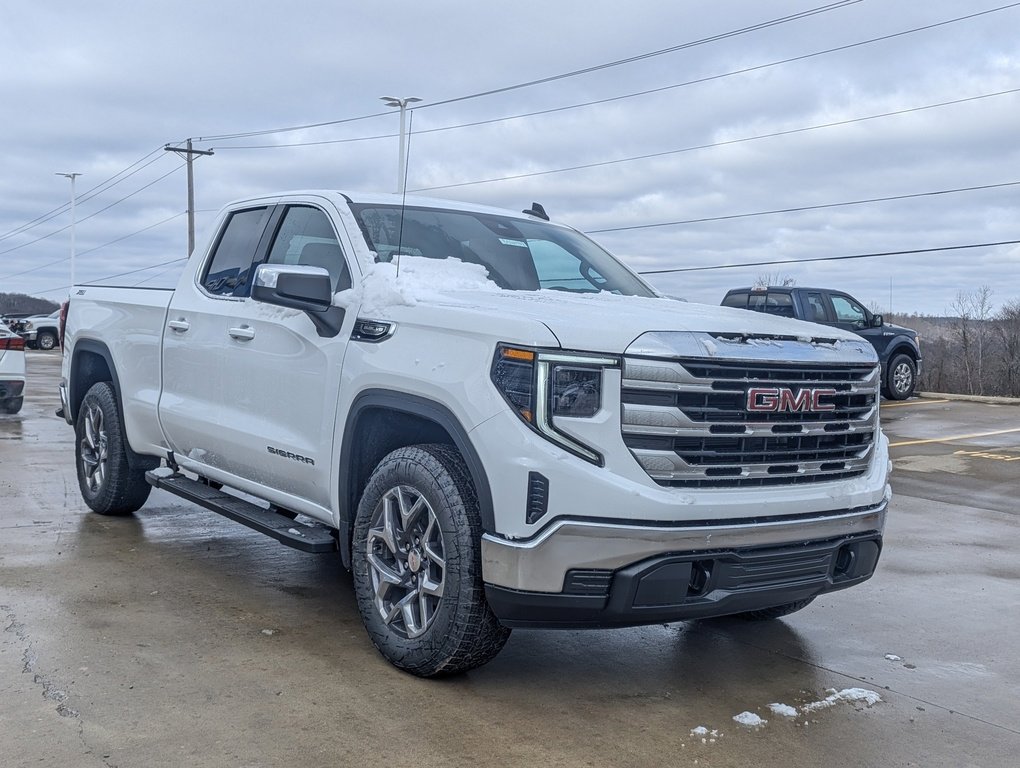 New 2026 GMC Sierra 1500 SLE image 5