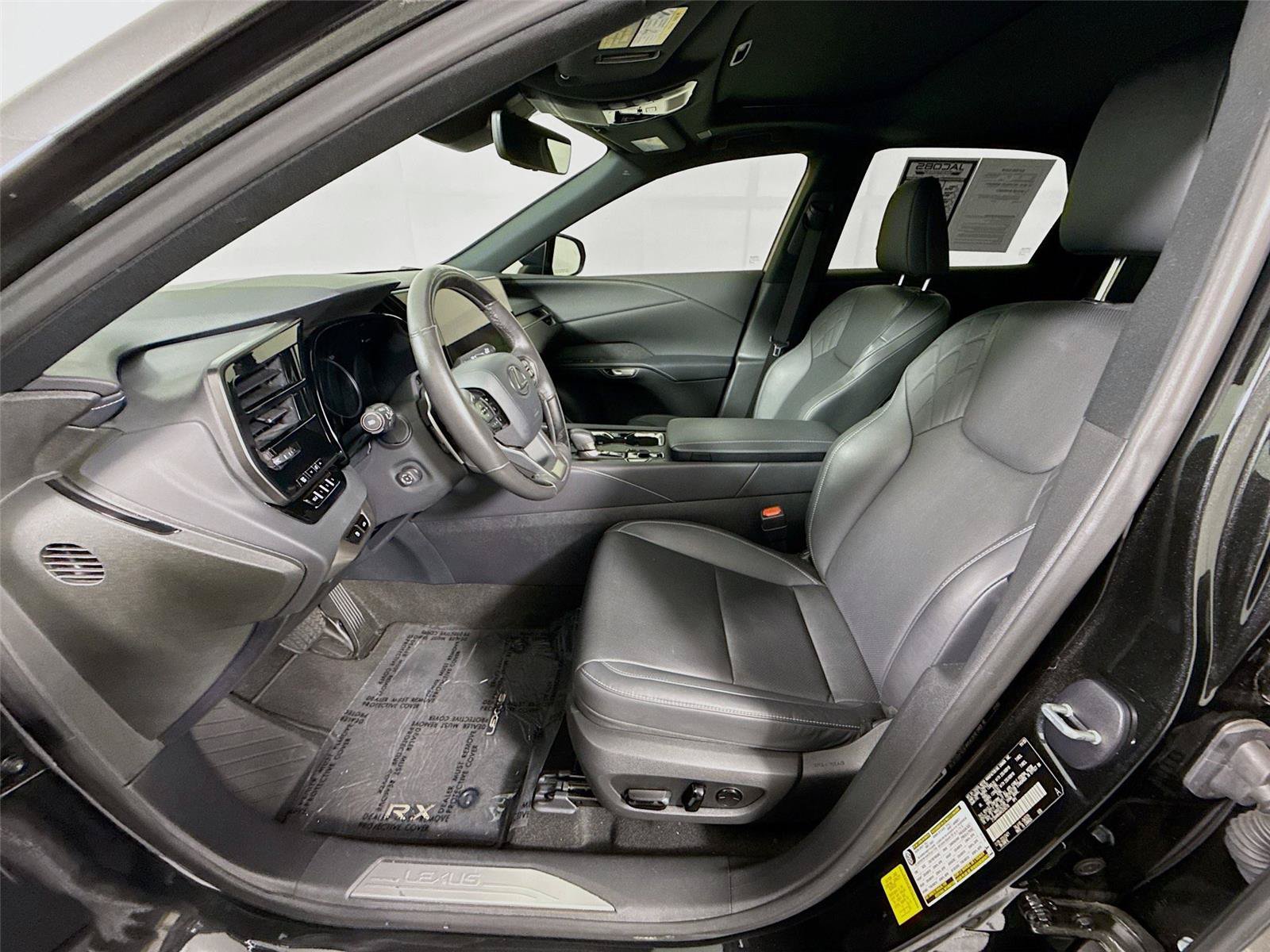 Used 2024 Lexus RX 350 Premium w/ Convenience Package FWD image 2