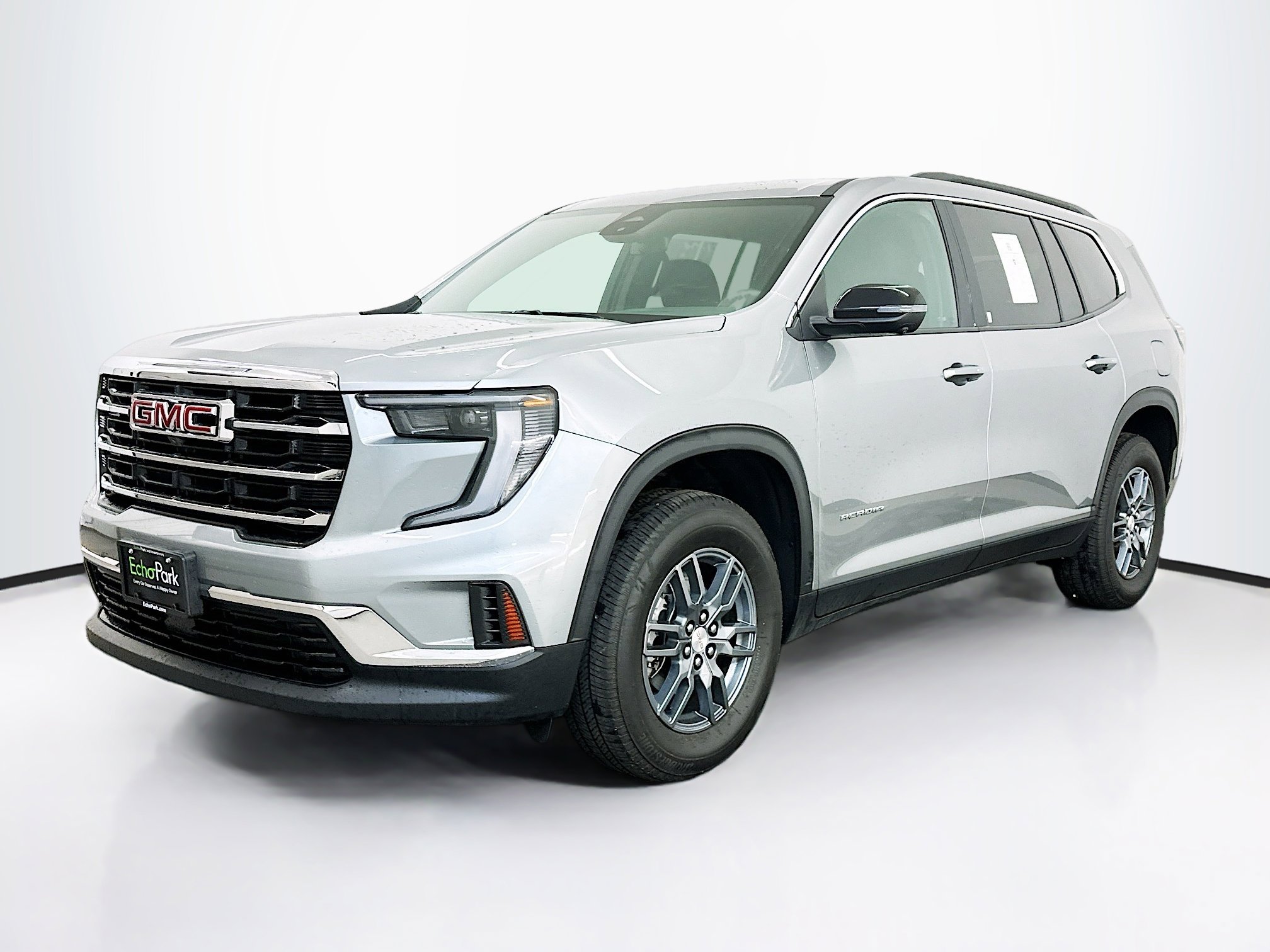 Used 2025 GMC Acadia Elevation image 3