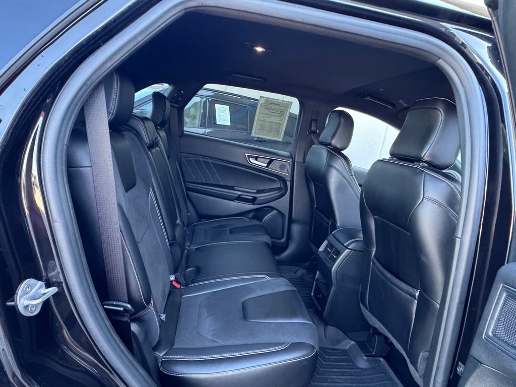 Used 2023 Ford Edge ST AWD/4WD image 29