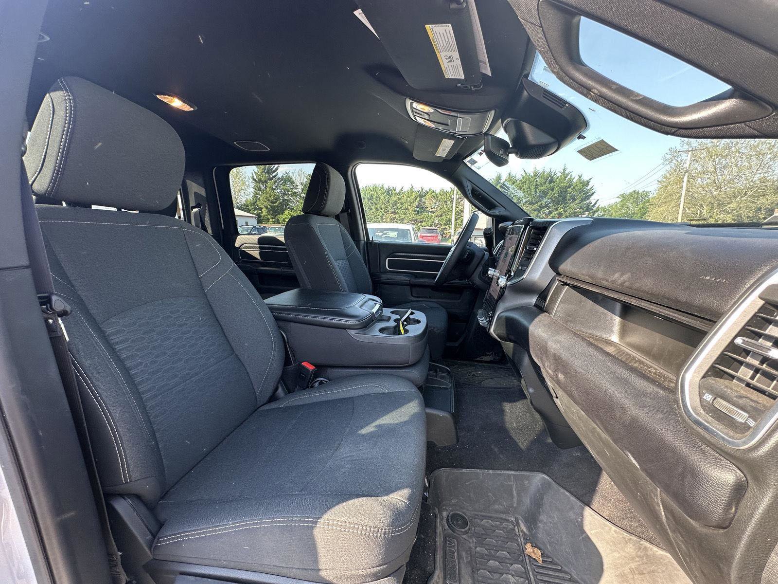 Used 2025 RAM 2500 Big Horn AWD/4WD image 19