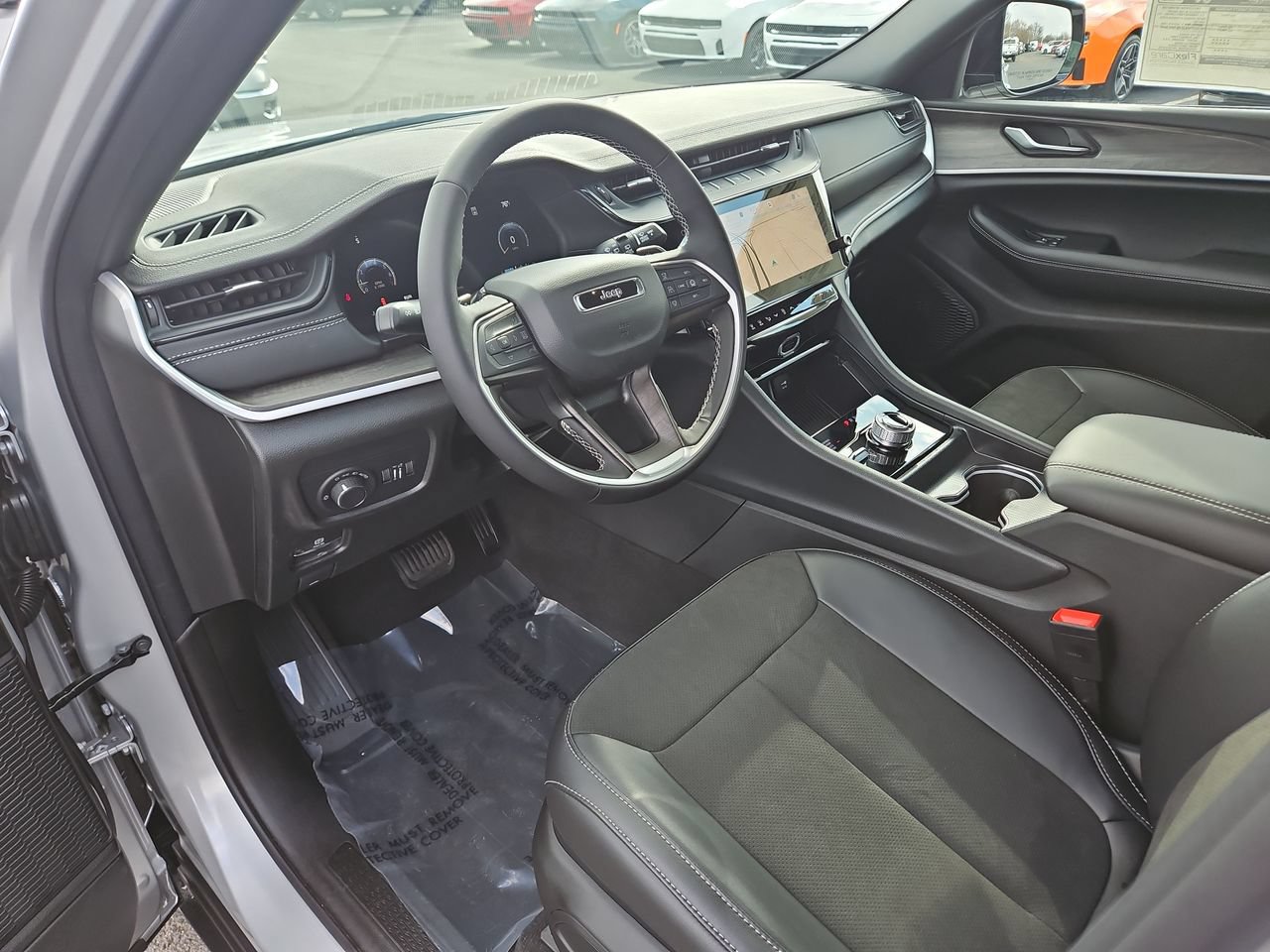 New 2026 Jeep Grand Cherokee Altitude AWD/4WD image 17