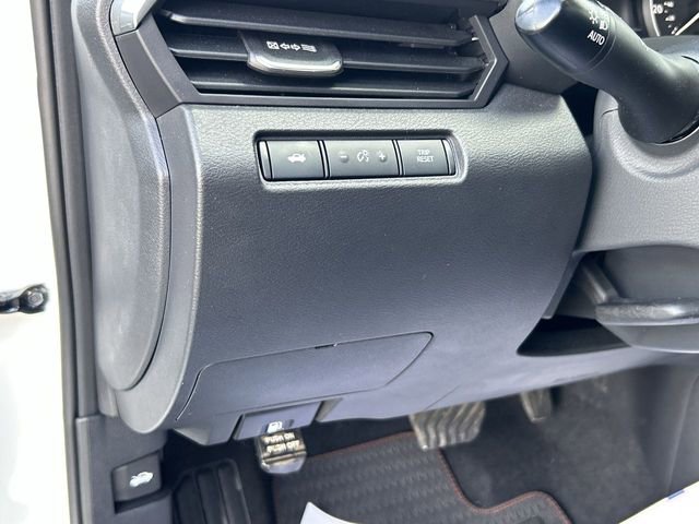 Certified 2023 Nissan Altima 2.5 SR FWD image 17