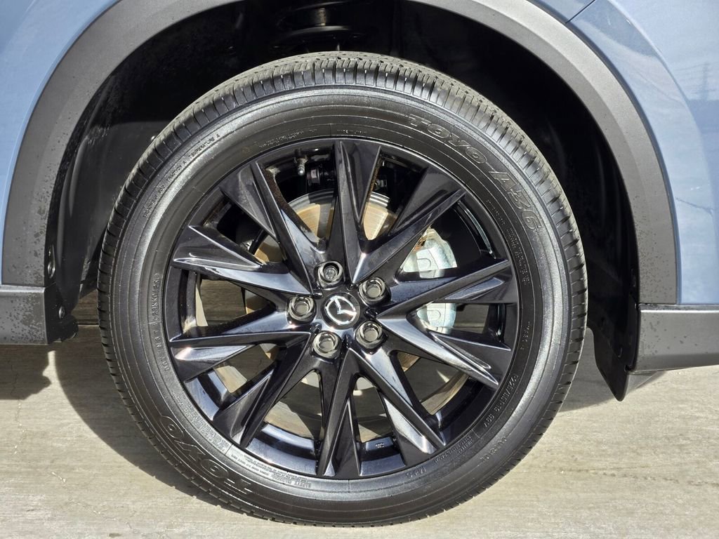 Used 2025 MAZDA CX-5 Carbon Edition image 8