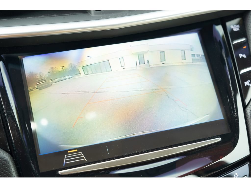 Used 2019 Cadillac XTS Luxury image 17